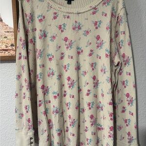 Torrid – Floral Waffle Knit Long Sleeve Thermal Top (Size 3)